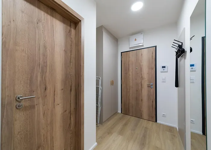 Mozaika Apartment *